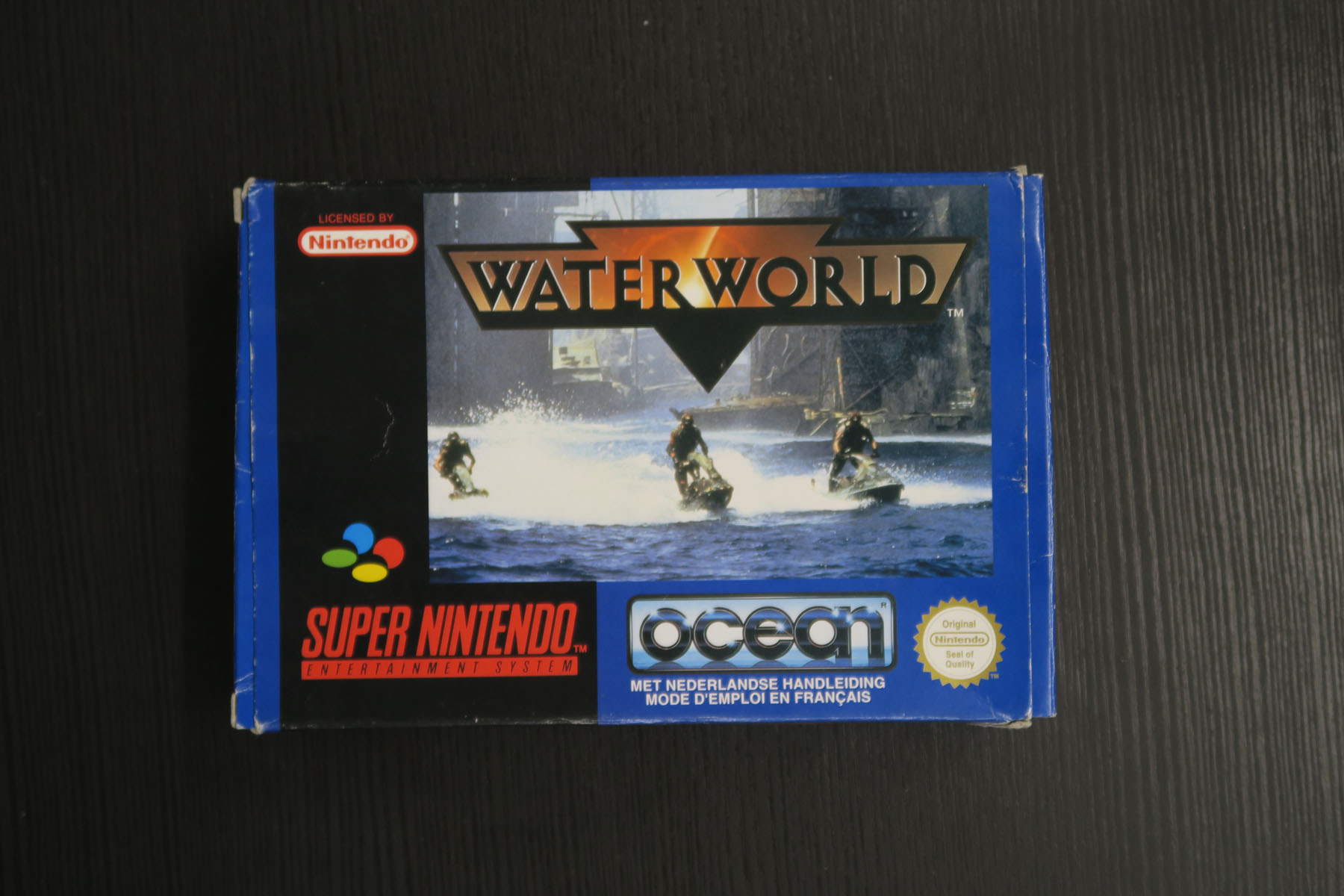 Water World Retro Game Zone